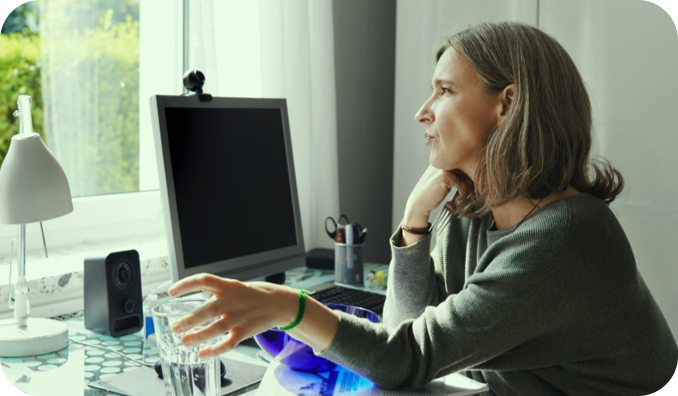 Image: Woman on Computer